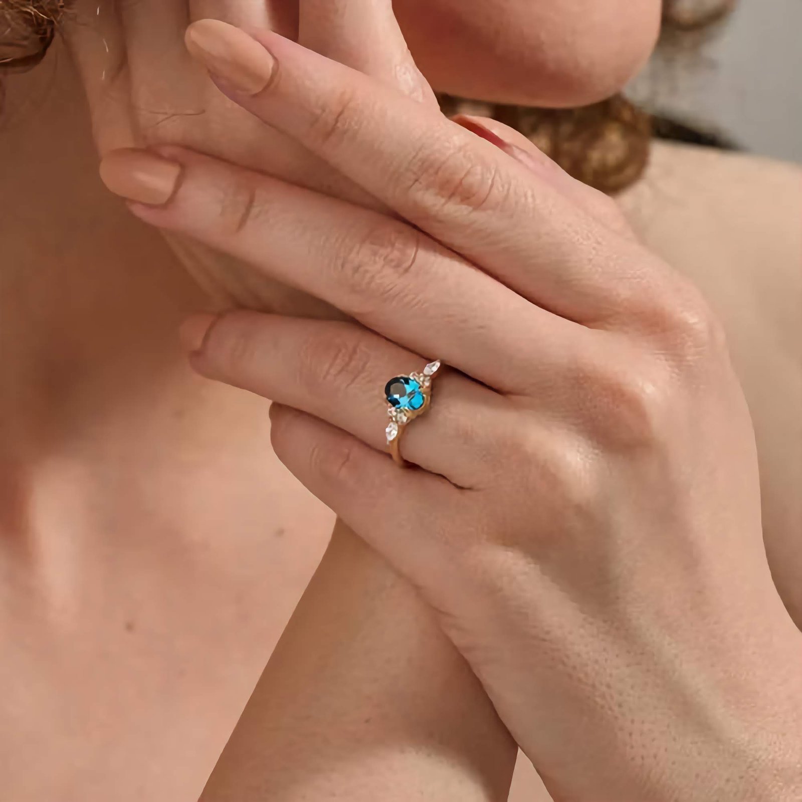 925 Silver Oval Sapphire Engagement Ring - Image 2