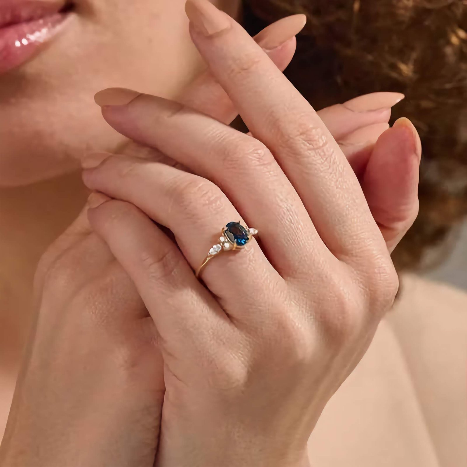 925 Silver Oval Sapphire Engagement Ring - Image 1