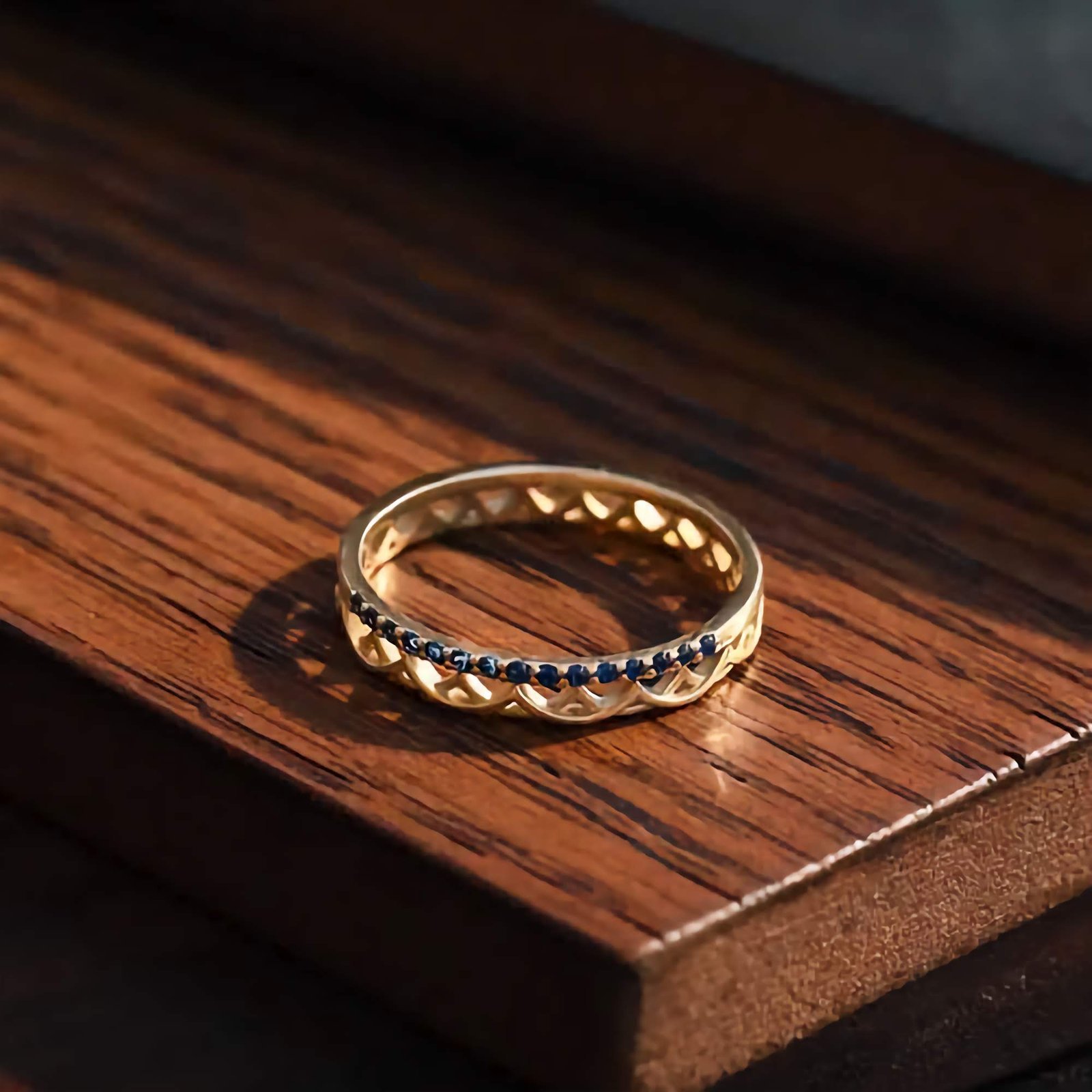 925 Silver Sapphire Celtic Wedding  Ring - Image 4